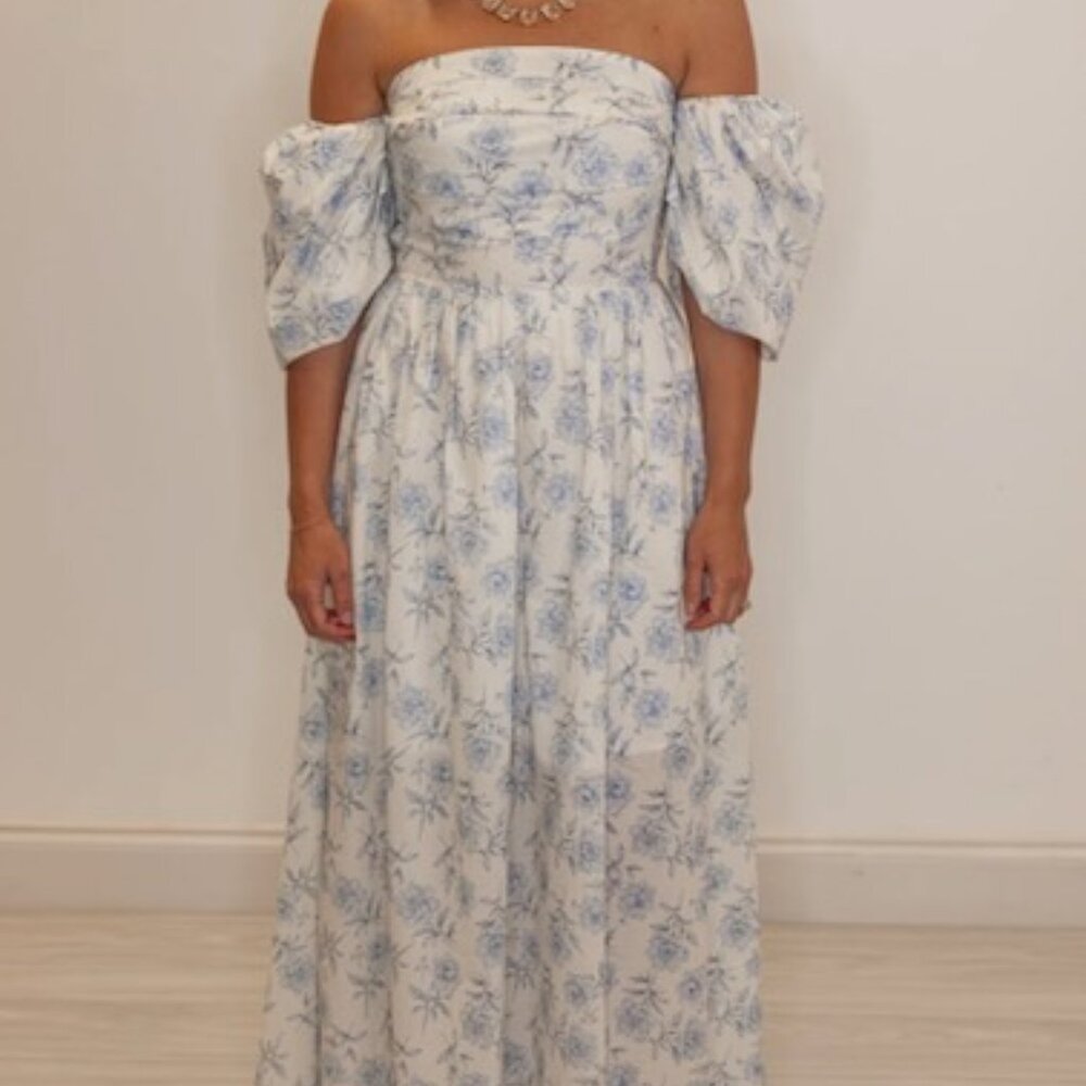 Meet Me in Santorini dress- Size small